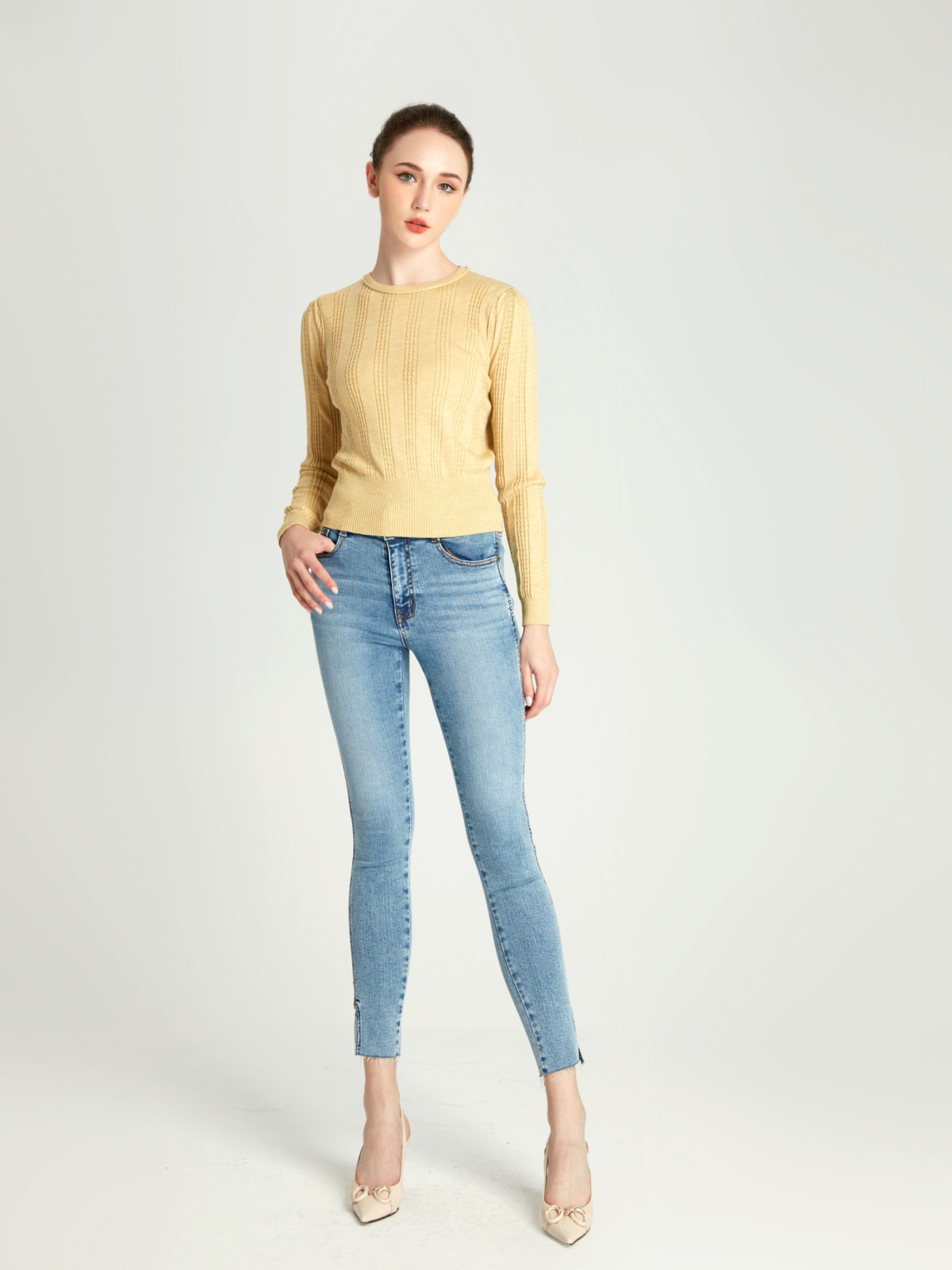 Quần Jeans dáng ôm